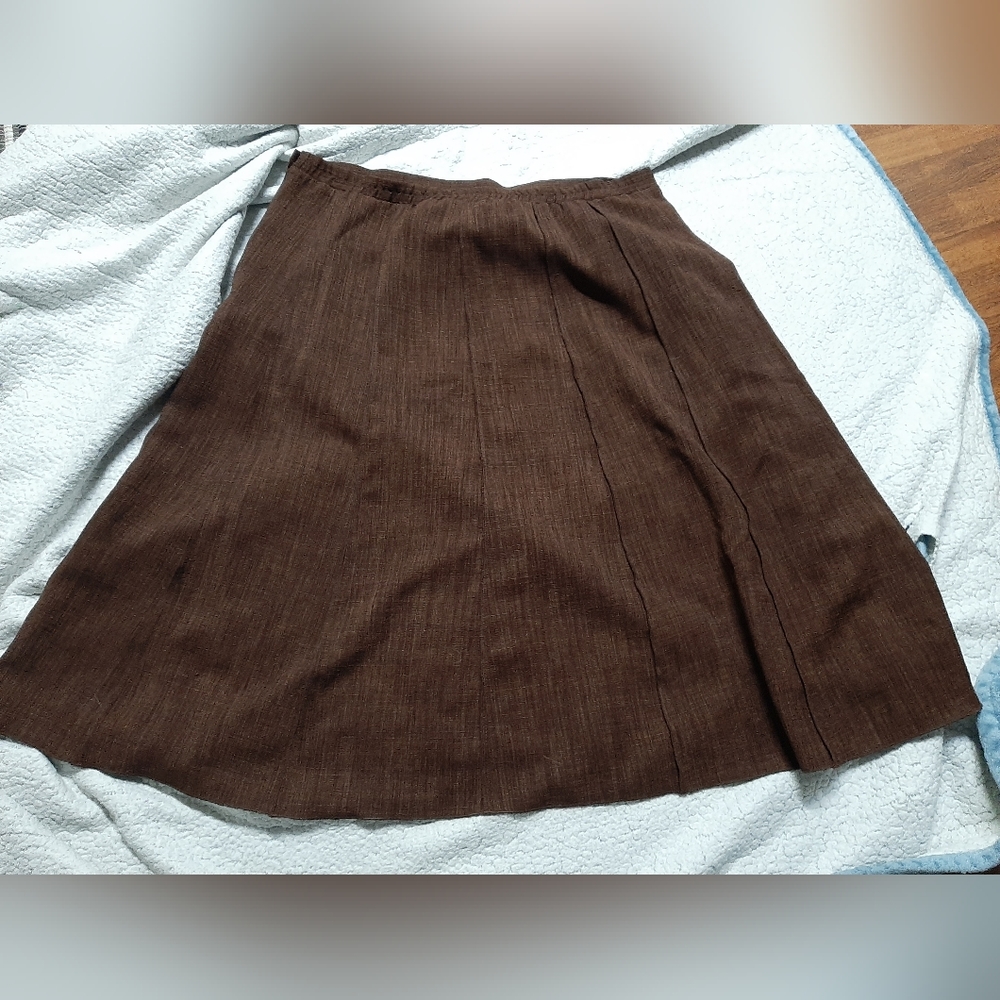 Women's skirt size 16W